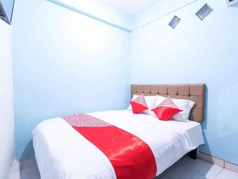 Hotel Super Oyo 1516 Cemara Gading Syariah Bogor Esterno foto