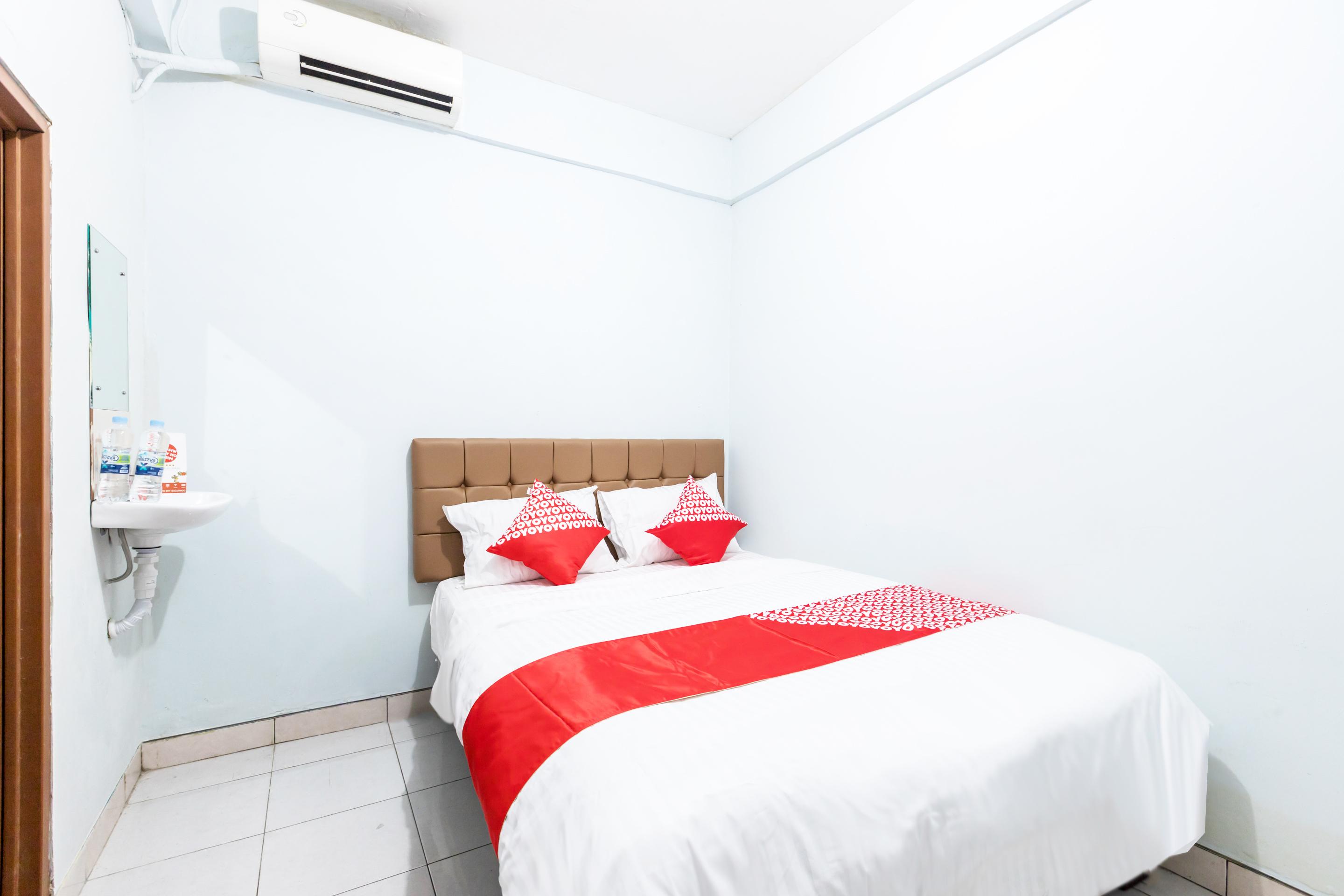 Hotel Super Oyo 1516 Cemara Gading Syariah Bogor Esterno foto