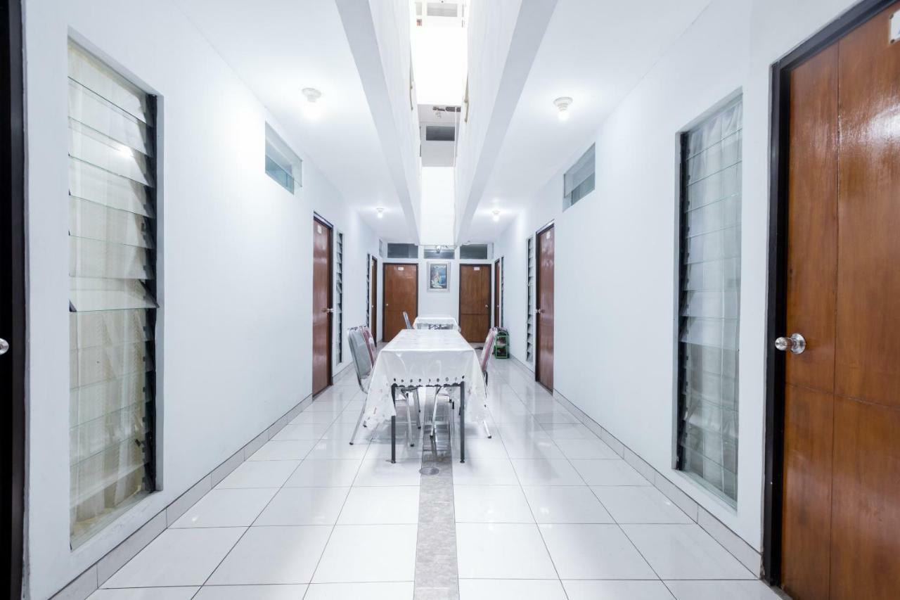 Hotel Super Oyo 1516 Cemara Gading Syariah Bogor Esterno foto