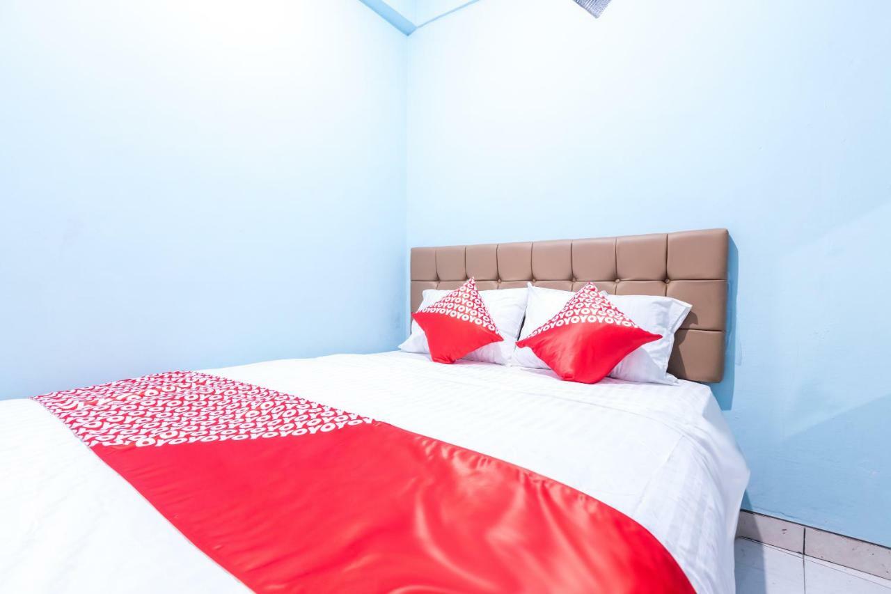 Hotel Super Oyo 1516 Cemara Gading Syariah Bogor Esterno foto